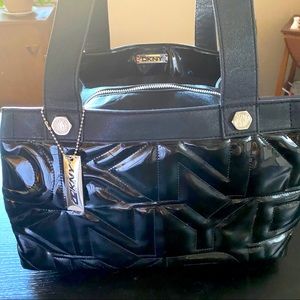MOVING SALE! DKNY Active Bag